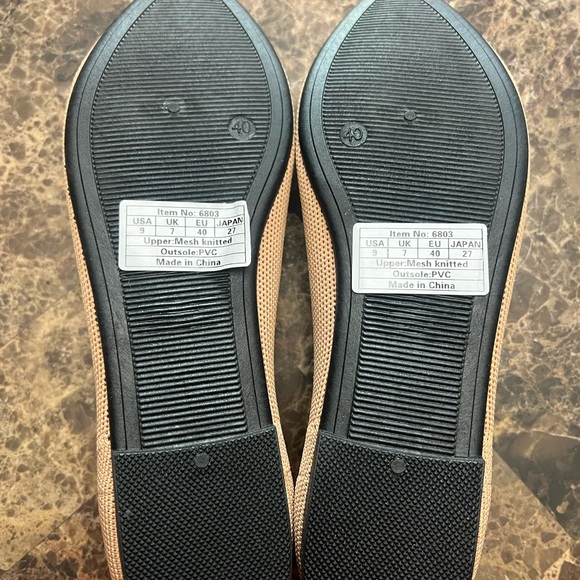 Women’s Khaki Ballet Flats Size 9 - Slip on Pointed Toe Shoes NWT(no box) - Picture 3 of 3